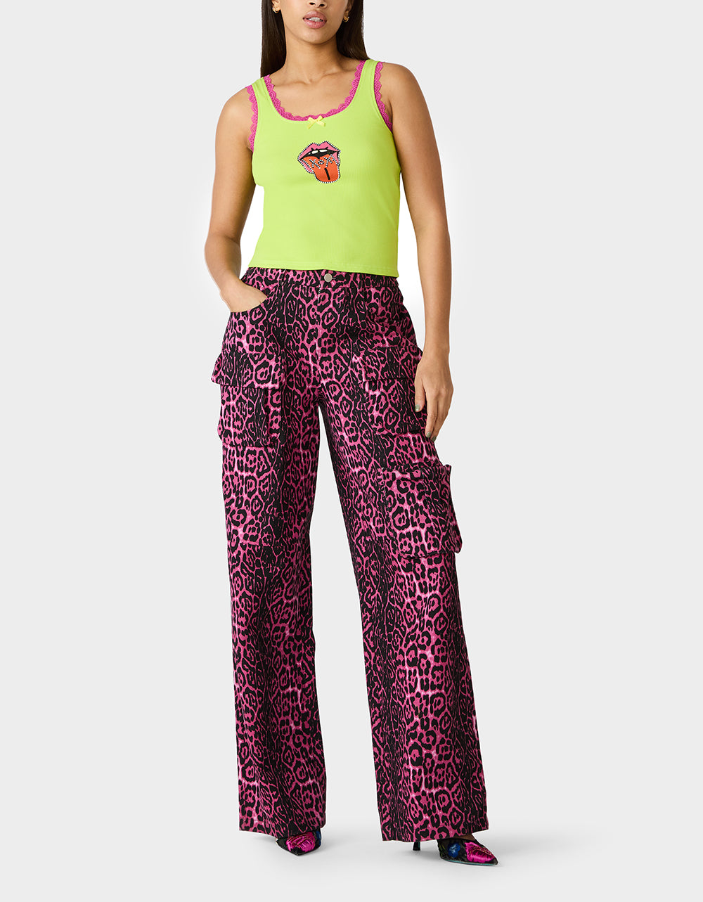 BETSEY-JOHNSON_APPAREL_BJSS2608_GREEN-PINK_01.jpg