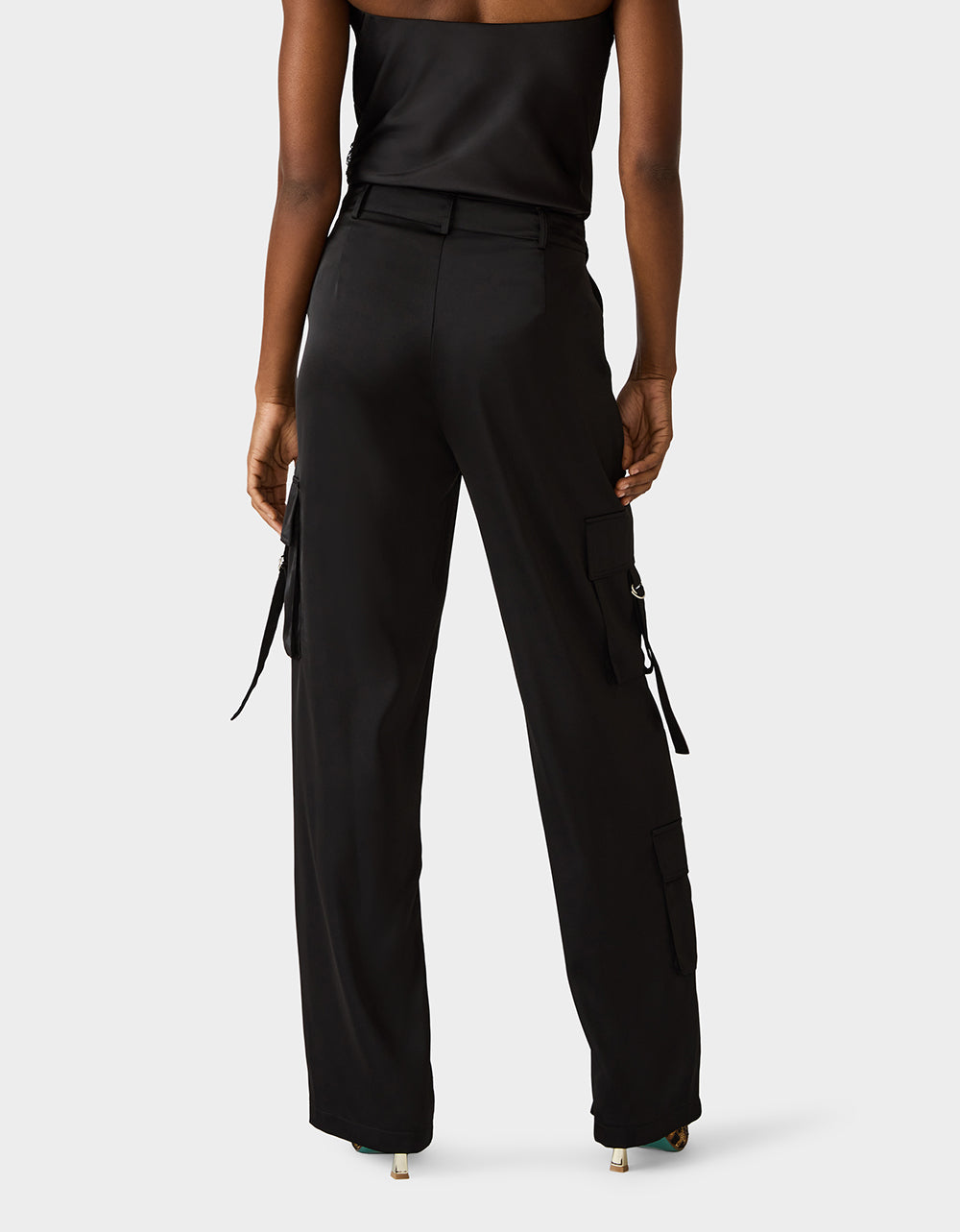 BETSEY-JOHNSON_APPAREL_CP2265_BLACK_06.jpg