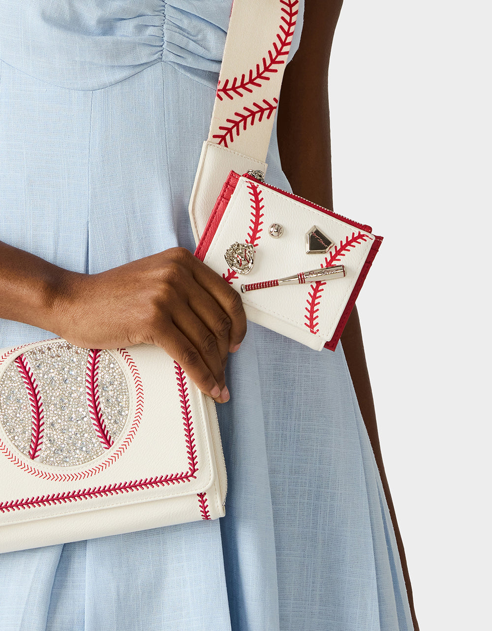 BETSEY-JOHNSON_HANDBAGS_BJ38515A_CREAM_1673.jpg