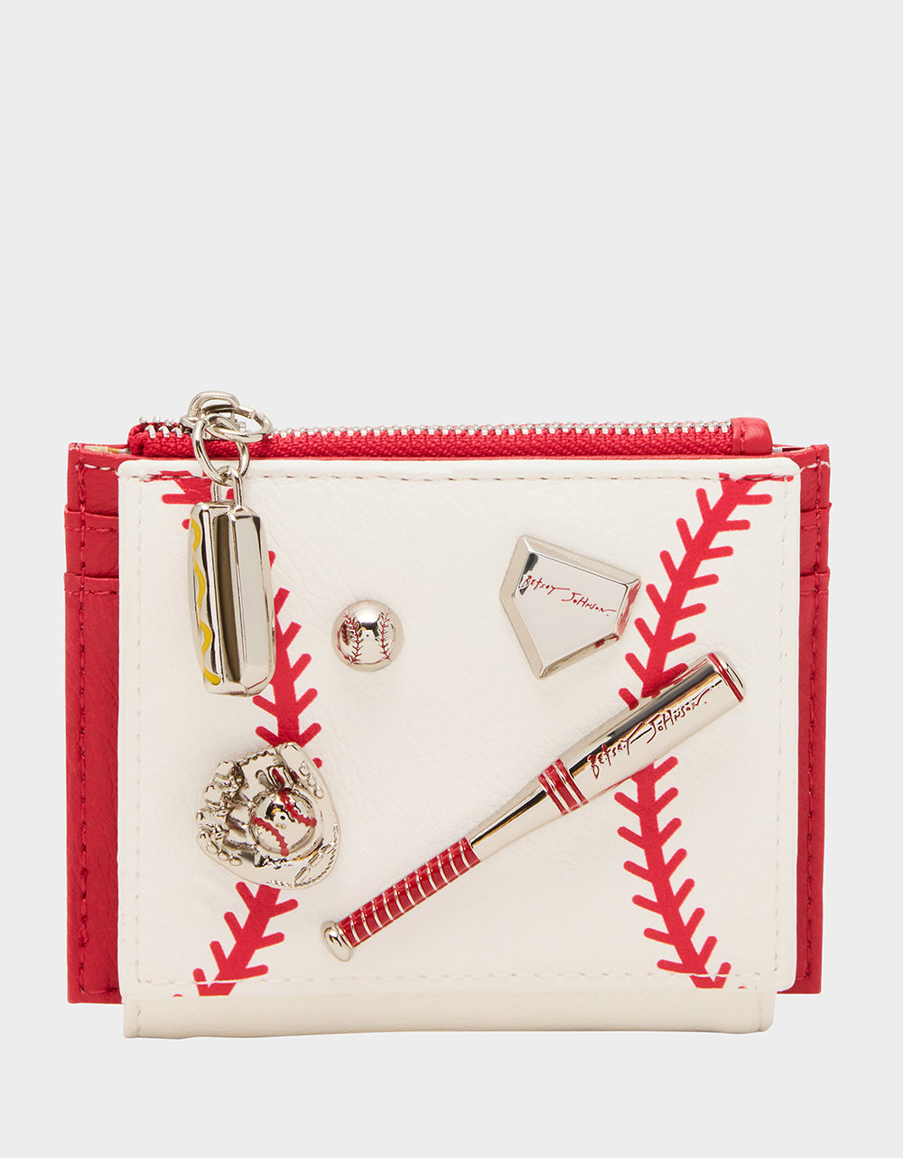 BETSEY-JOHNSON_HANDBAGS_BJ38530A_CREAM_01.jpg