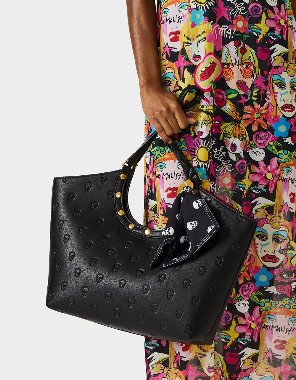 BETSEY-JOHNSON_HANDBAGS_BJ38625A_BLACK_2069.jpg