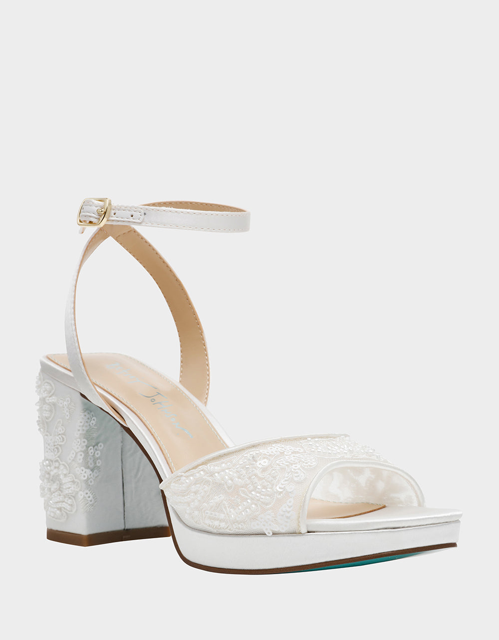 BETSEY-JOHNSON_SHOES_SB-JUNIE_SB-MACIE_IVORY.jpg